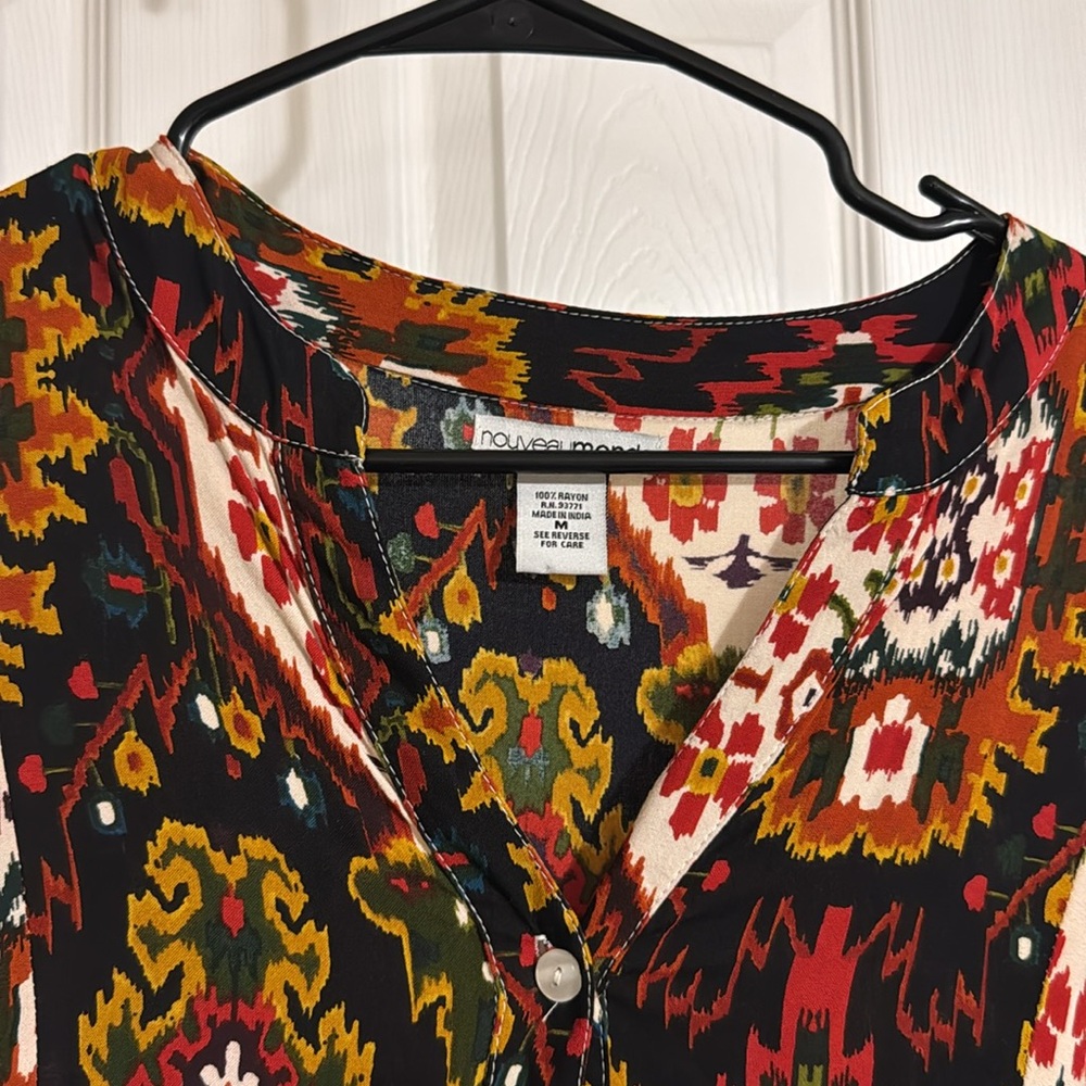 Button tunic - Picture 3 of 3